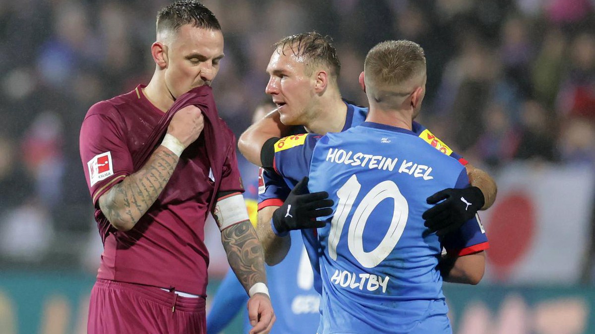 Viva88 – Soi Kèo, soi tỷ lệ Augsburg vs Holstein Kiel 20h30 ngày 4/5, Bundesliga vòng 32